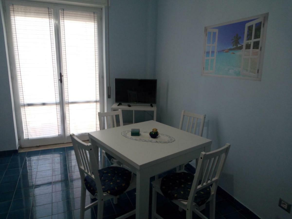 דירות מאיורי La Casa Di Annisa מראה חיצוני תמונה
